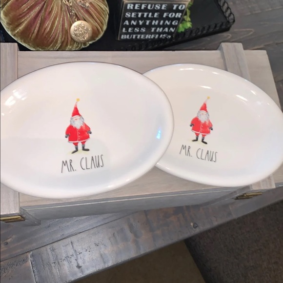 Rae Dunn Other - 🎄Rae Dunn Set of MR. CLAUS Appetizer Plates